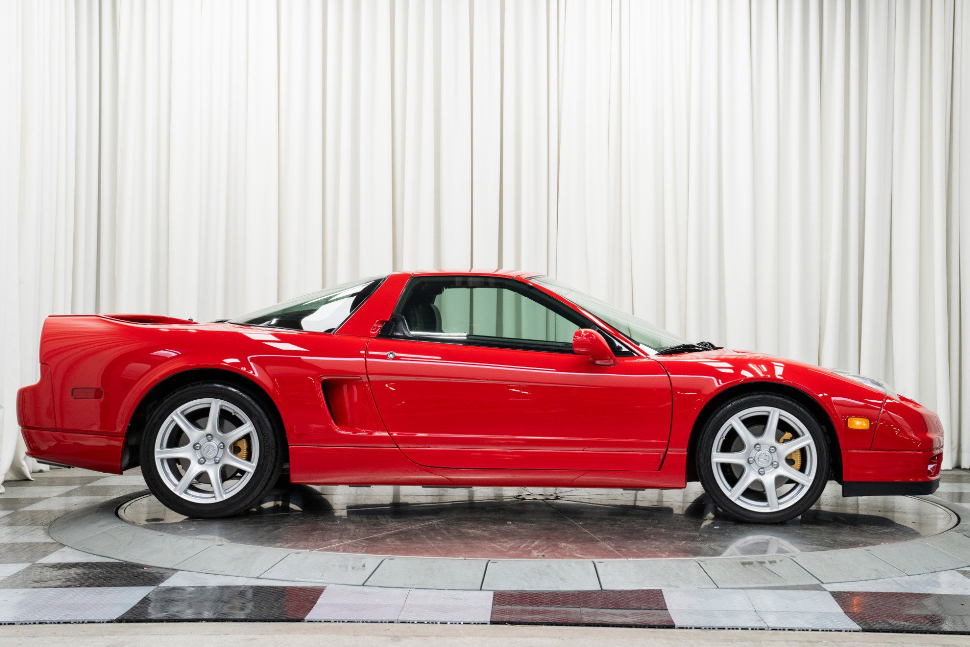 Used 2005 Acura NSX T image 50