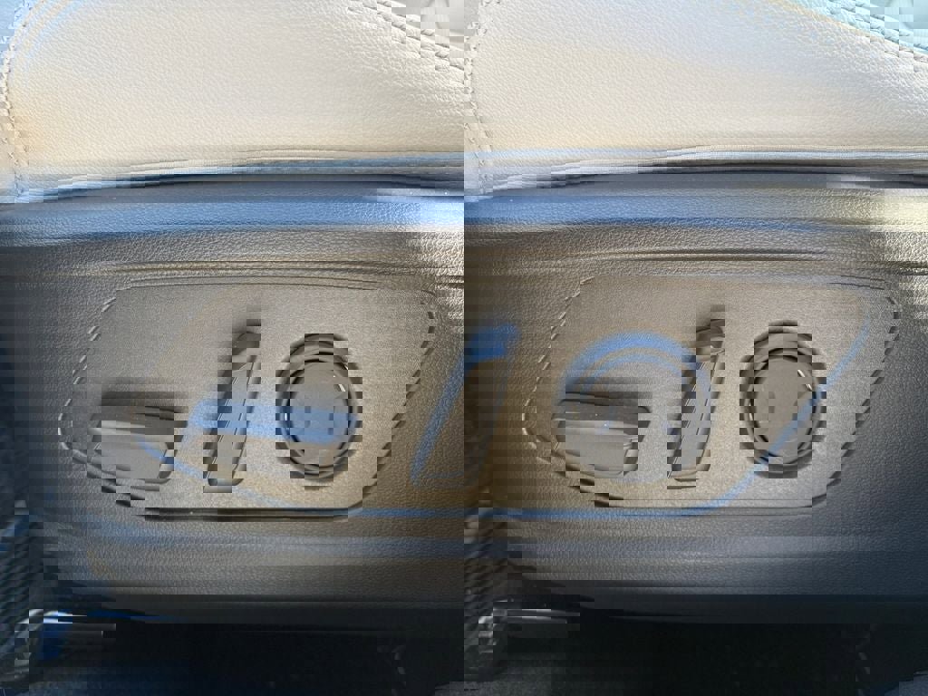 New 2026 Hyundai Santa Cruz Limited image 16