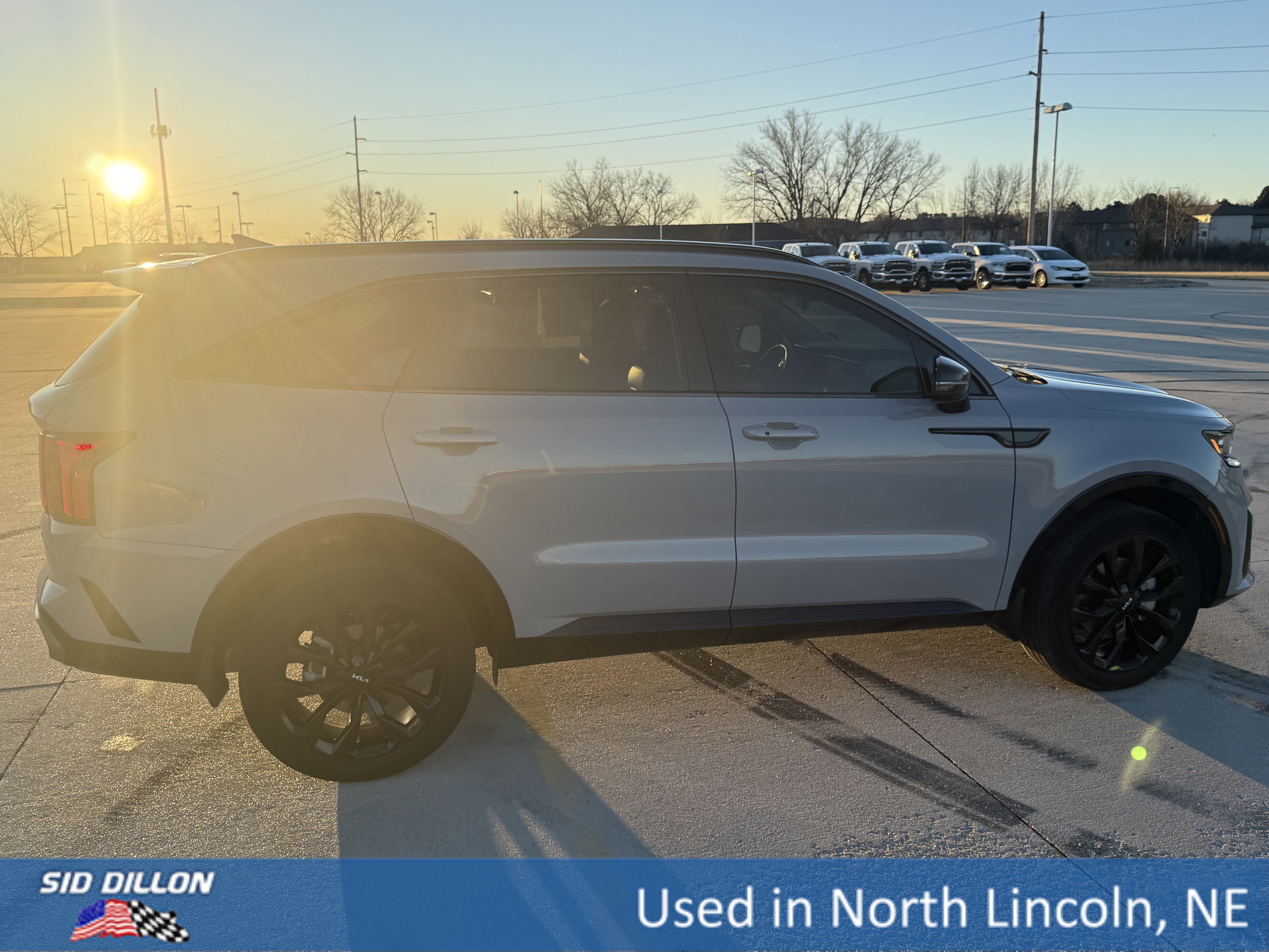 Used 2023 Kia Sorento SX image 8
