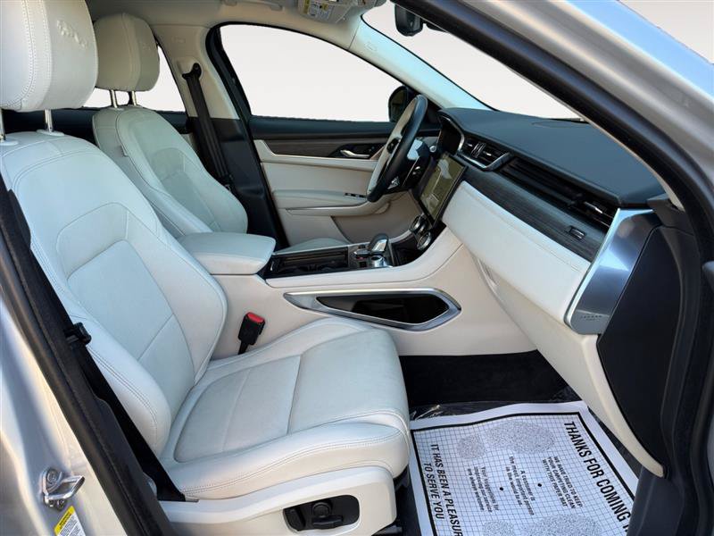 Used 2023 Jaguar F-PACE S AWD/4WD image 18