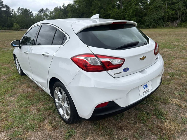 Used 2018 Chevrolet Cruze Premier FWD image 8