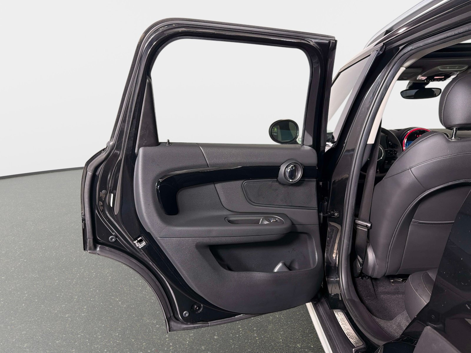 Used 2024 MINI Cooper Countryman S FWD image 31