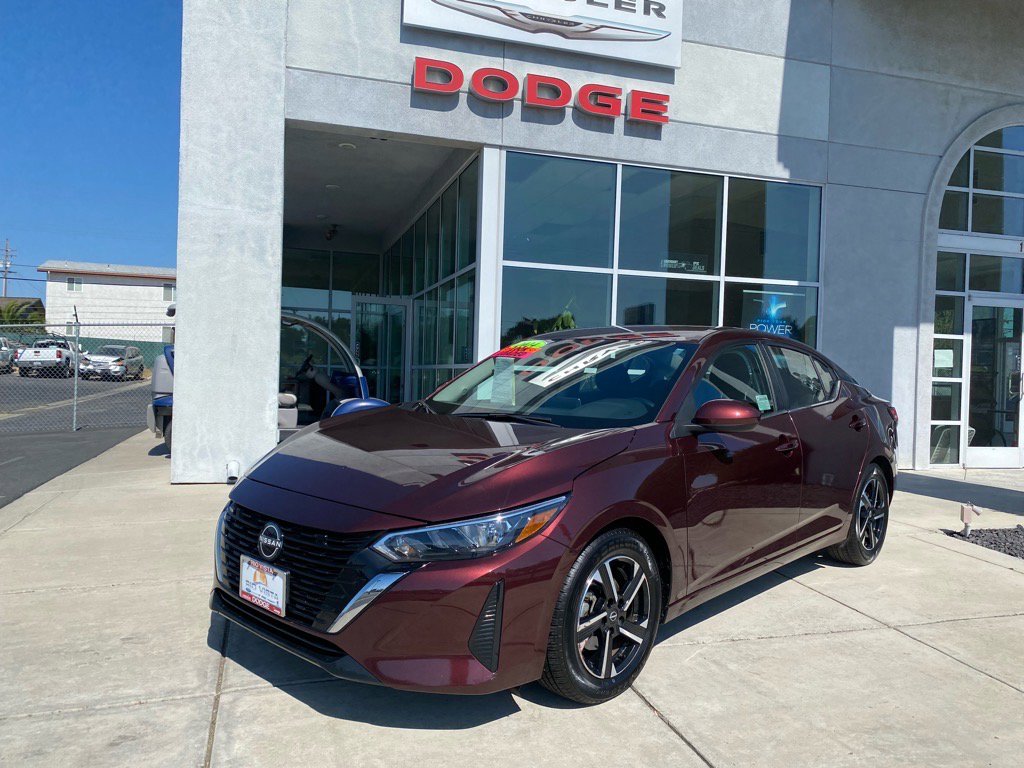 Used 2024 Nissan Sentra SV image 1