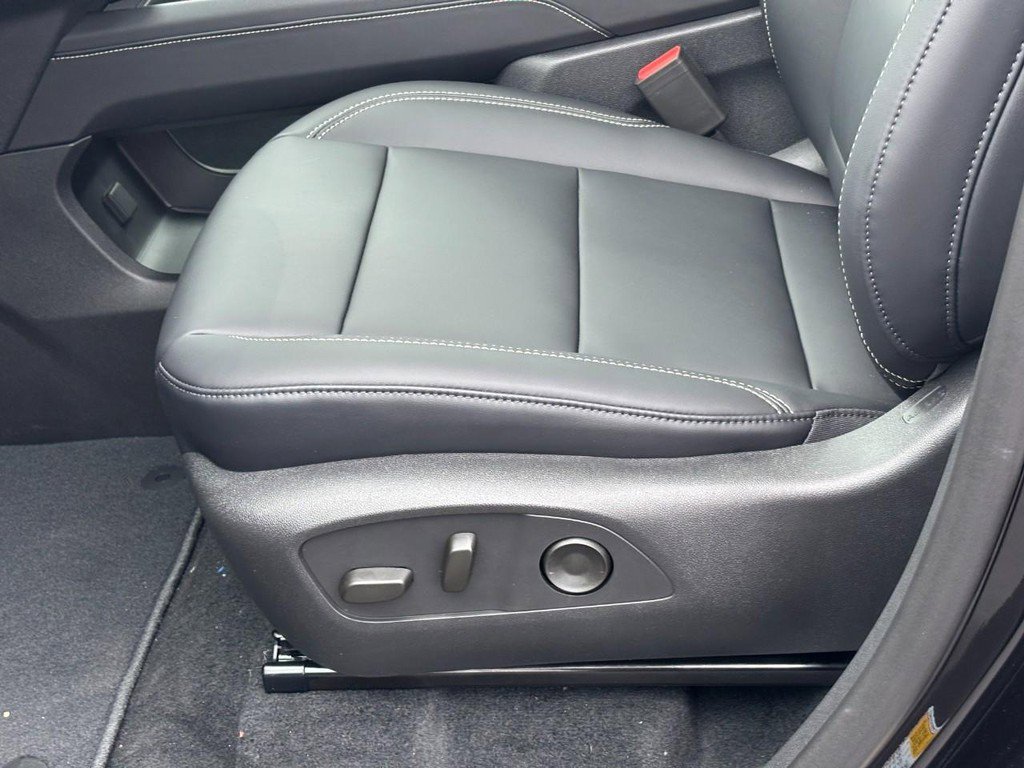 New 2026 GMC Acadia Elevation w/ Super Cruise Package image 25