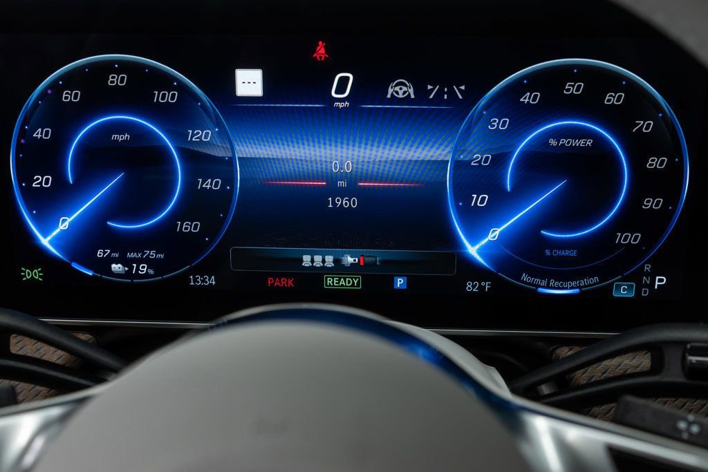 Used 2024 Mercedes-Benz EQE 350+ Sedan w/ AMG Line Exterior Package image 21