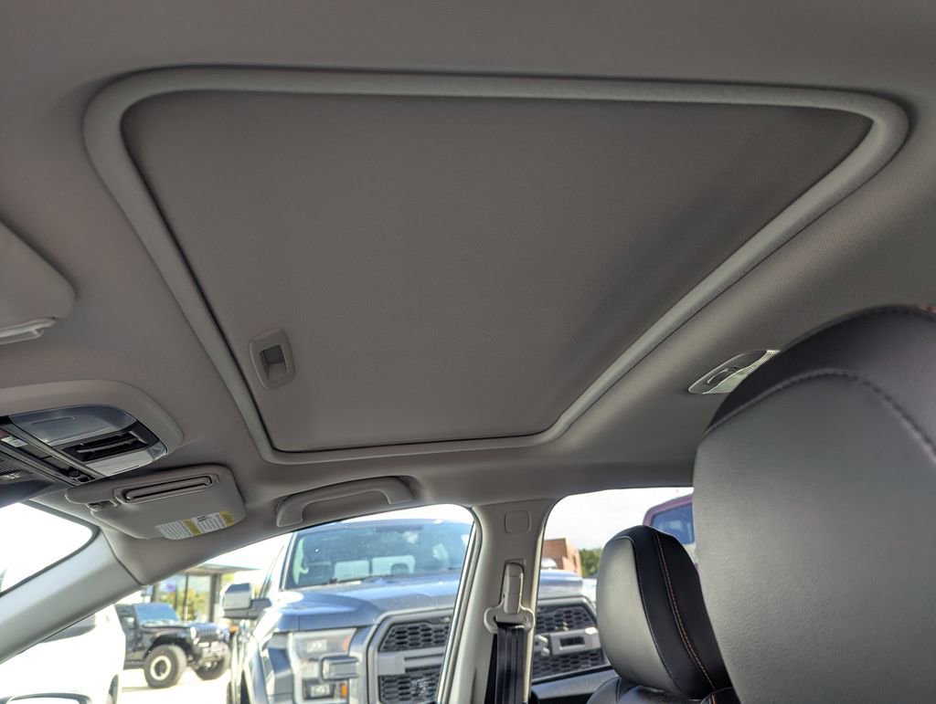 Used 2022 Subaru Crosstrek 2.5i Limited w/ Moonroof Package 2 image 28