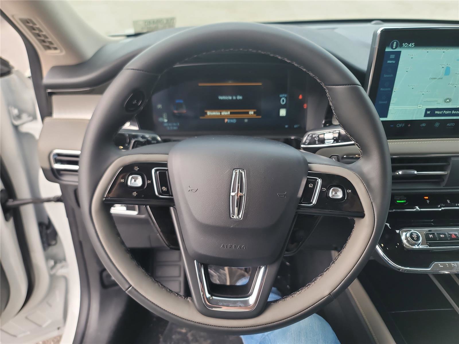 New 2026 Lincoln Corsair Premiere image 17