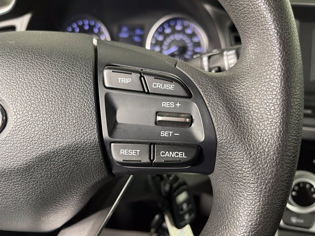 Used 2019 Hyundai Elantra SE FWD image 21
