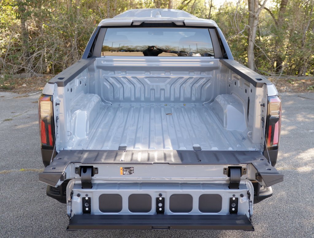 New 2026 GMC Sierra EV Elevation image 29