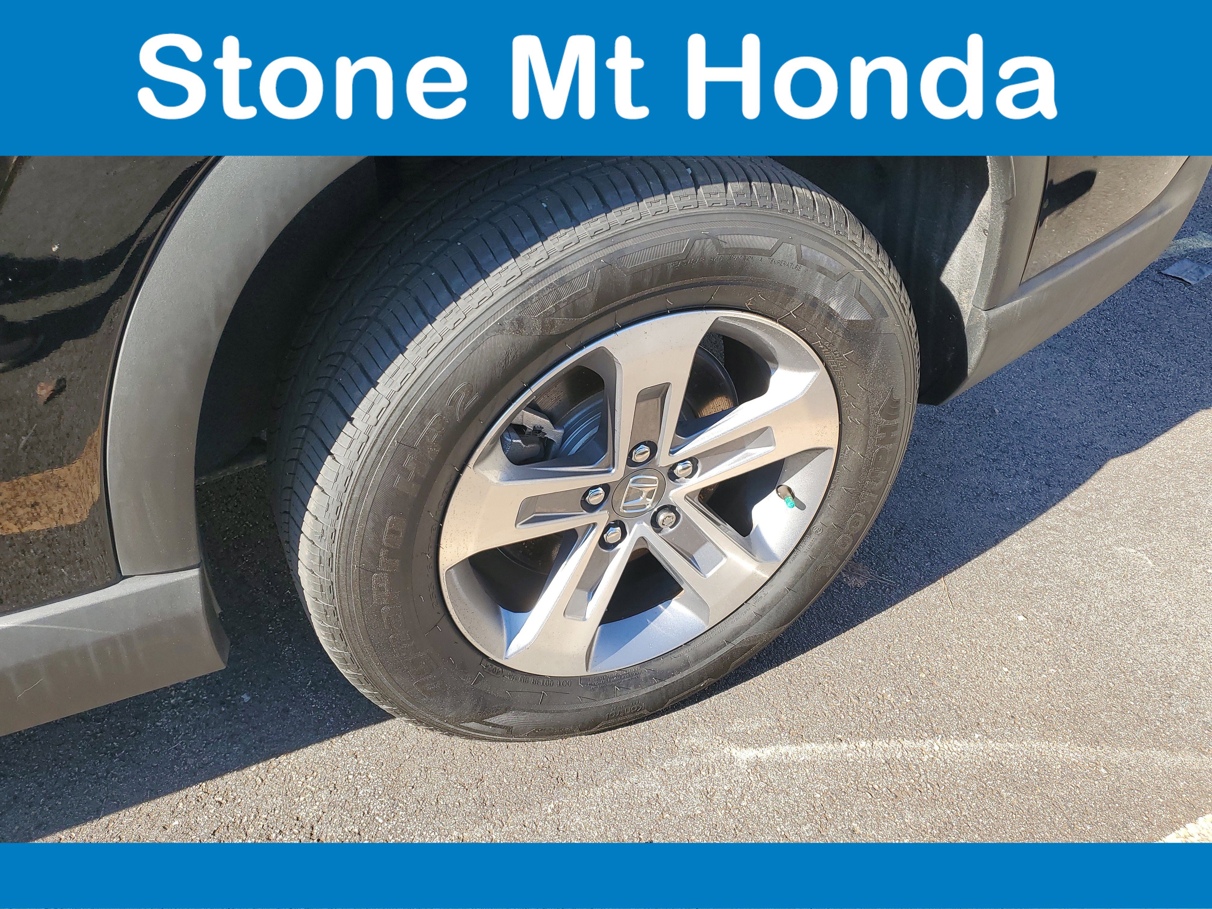 Used 2025 Honda Pilot EX-L image 7