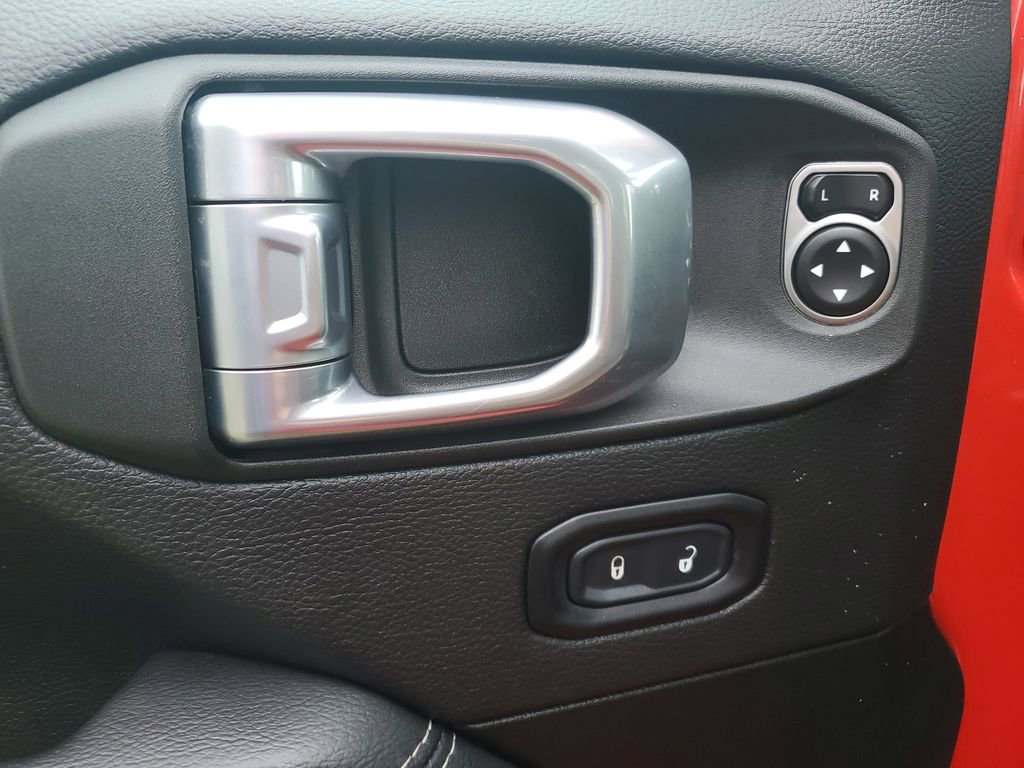 Used 2022 Jeep Wrangler Unlimited Rubicon 4xe w/ Steel Bumper Group image 21