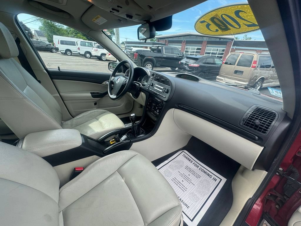 Used 2005 Saab 9-3 Linear FWD image 21
