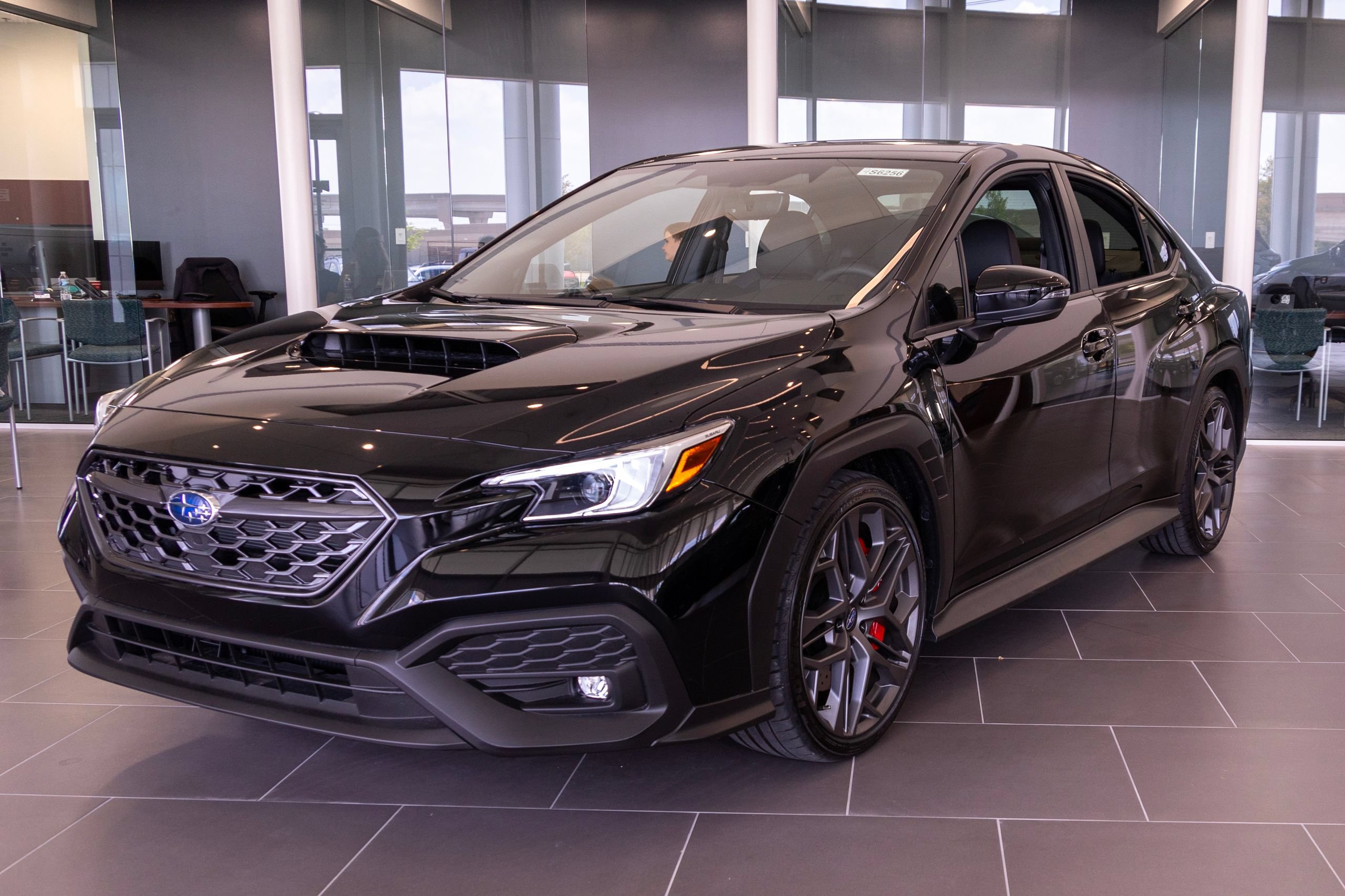 Used 2025 Subaru Crosstrek 2.5i Limited w/ Crosstrek Mirror Package AWD/4WD image 43
