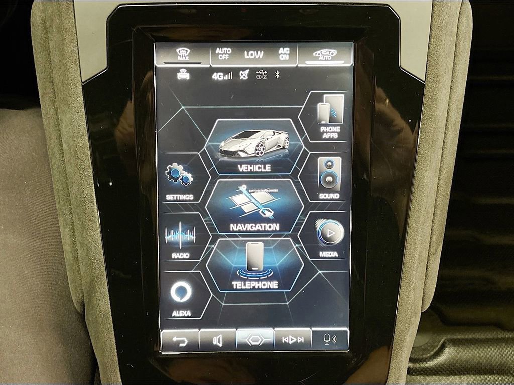 Used 2024 Lamborghini Huracan Tecnica image 11