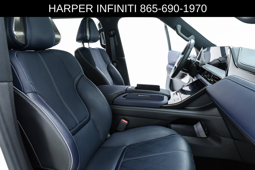 Used 2026 INFINITI QX80 4WD w/ Sport Exterior Package image 36