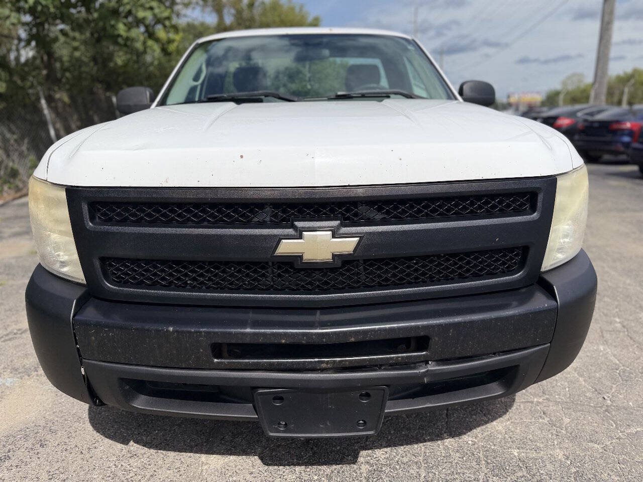 Used 2010 Chevrolet Silverado 1500 W/T RWD image 8