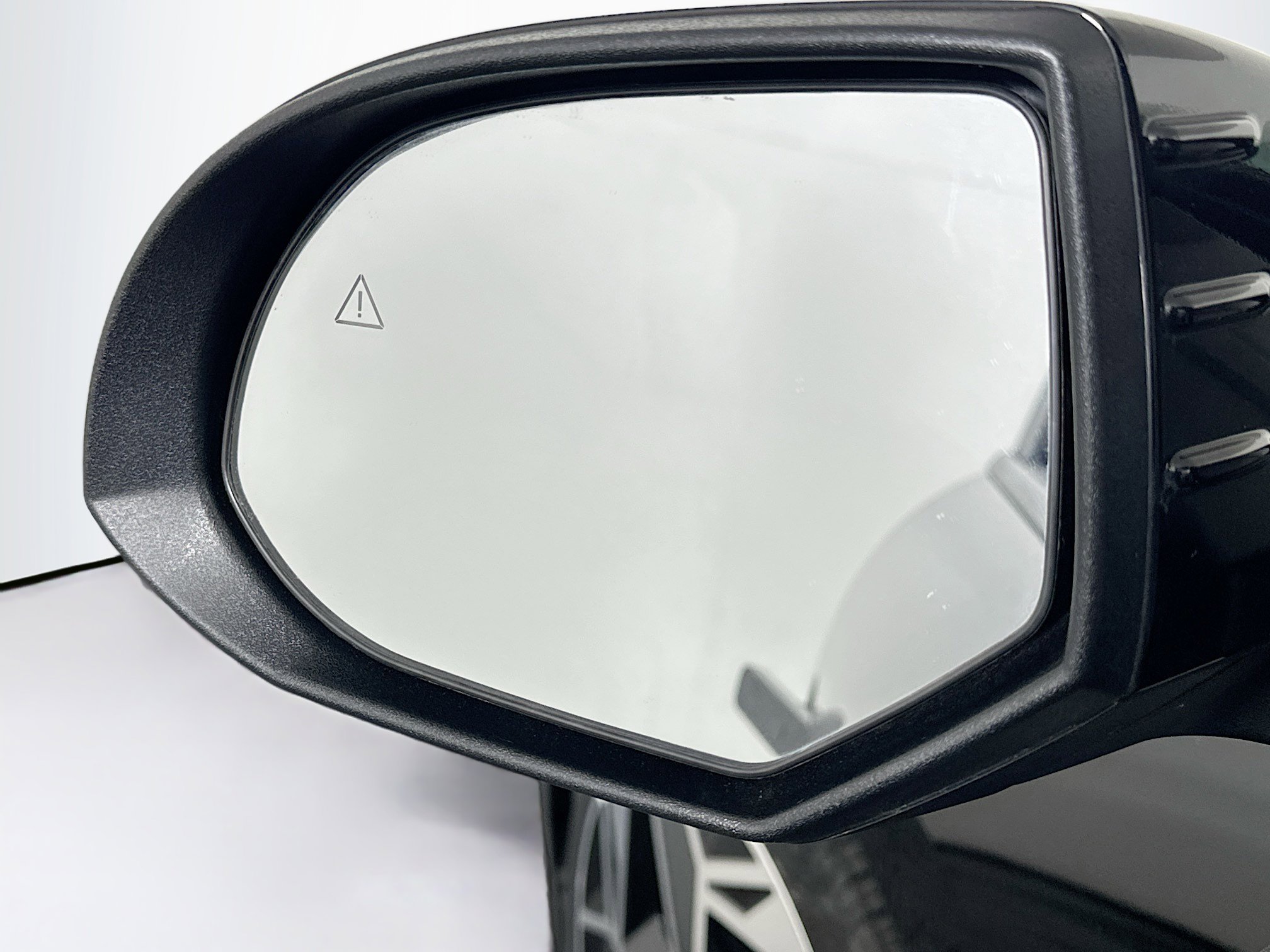 Used 2023 Hyundai Ioniq 6 SEL AWD/4WD image 16