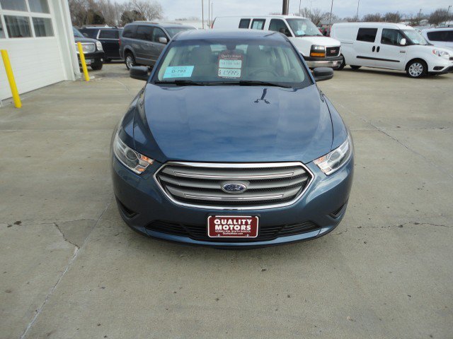 Used 2018 Ford Taurus SE image 20