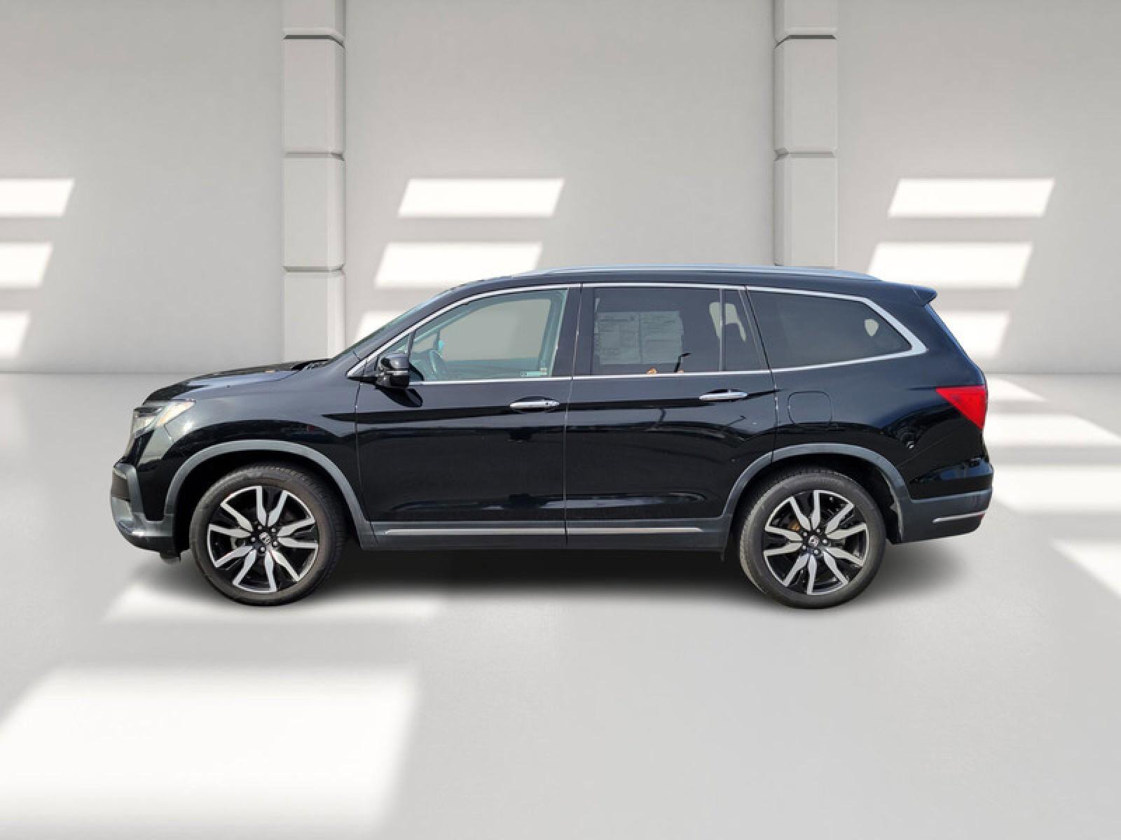 Used 2021 Honda Pilot Touring image 4