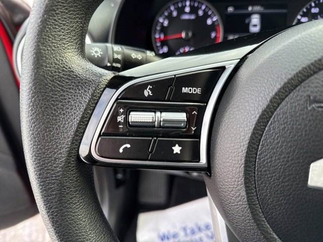 Used 2023 Kia Forte LXS image 18