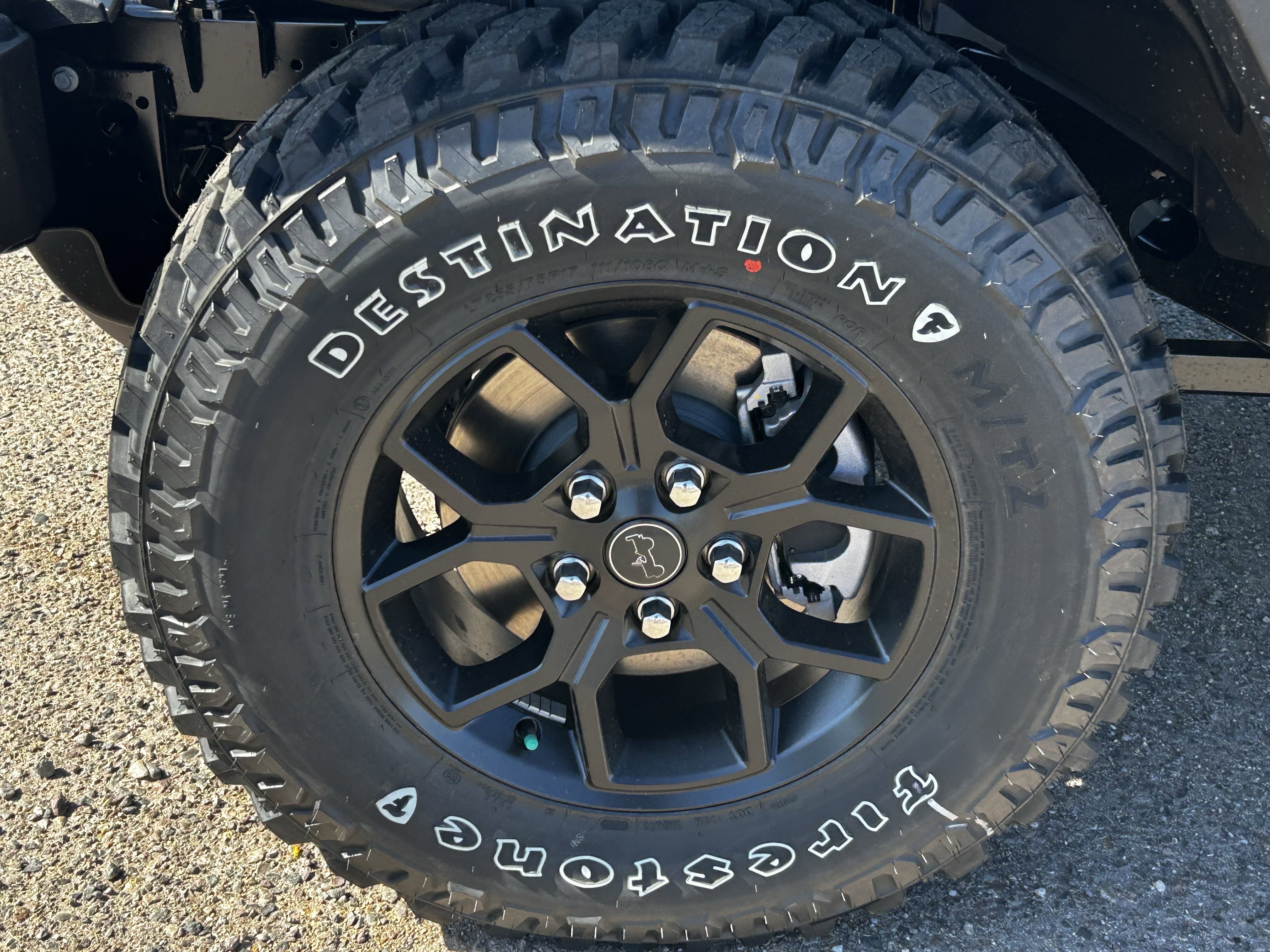 New 2025 Jeep Gladiator Willys AWD/4WD image 6