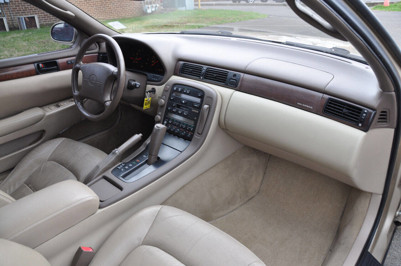 Used 1995 Lexus SC 300 Coupe image 26