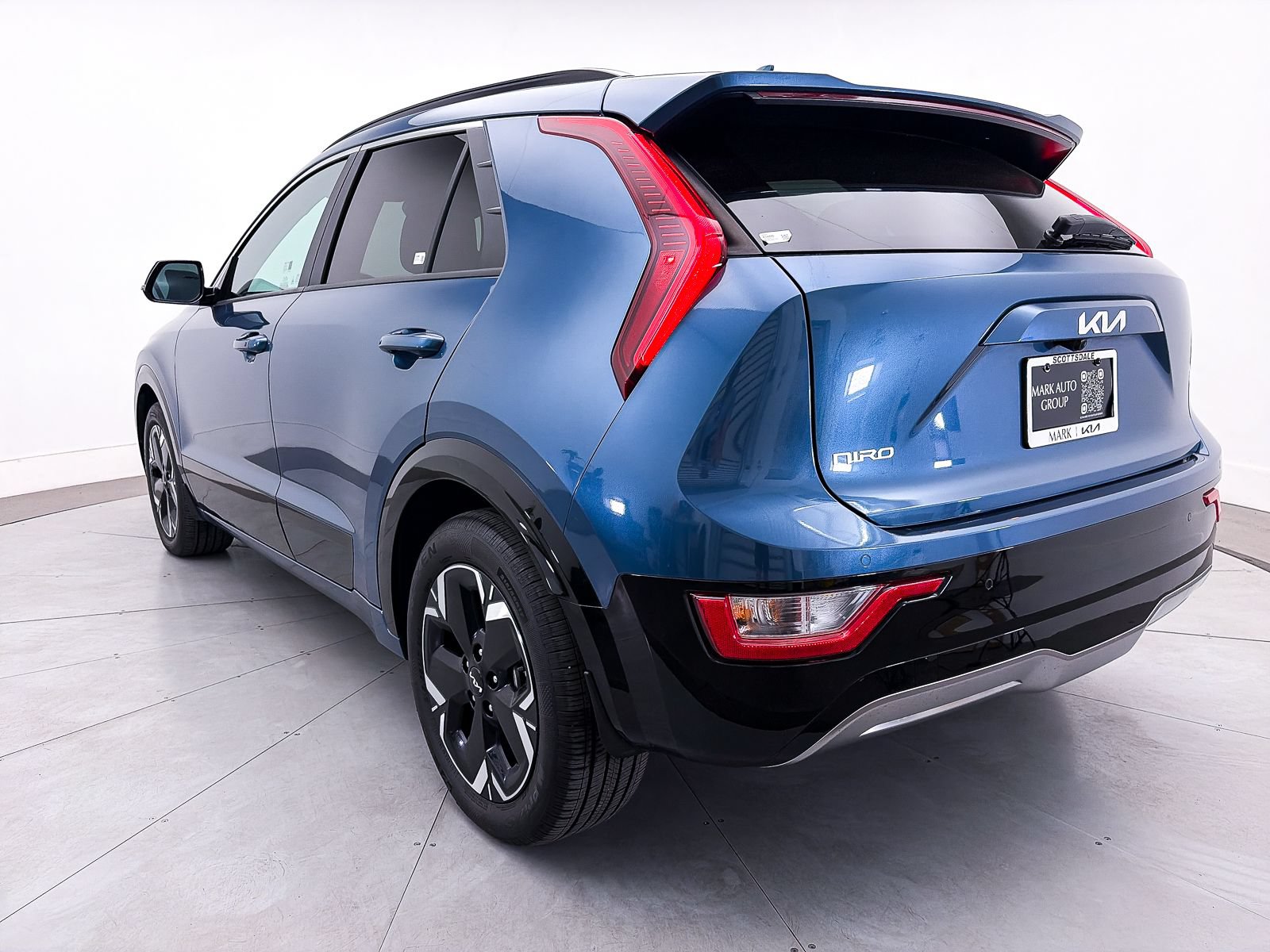 Certified 2024 Kia Niro Wind FWD image 13