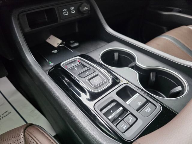 Certified 2024 Honda Pilot Elite image 34