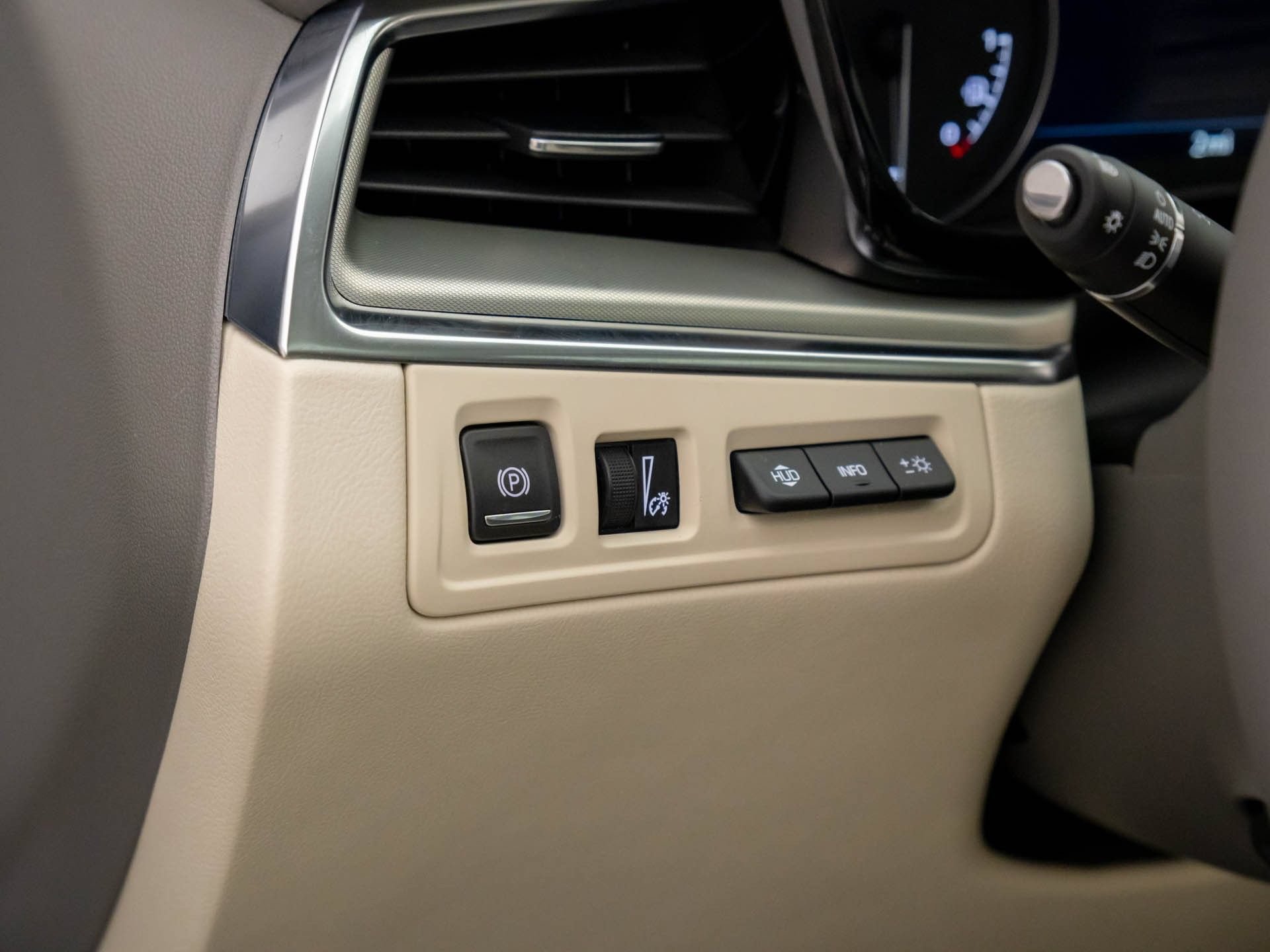 New 2026 Cadillac XT5 Premium Luxury w/ Driver Assist Package AWD/4WD image 20