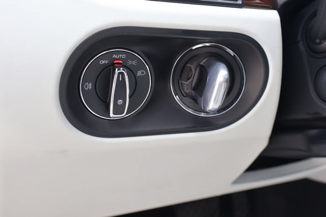 Used 2024 Porsche Macan S AWD/4WD image 21