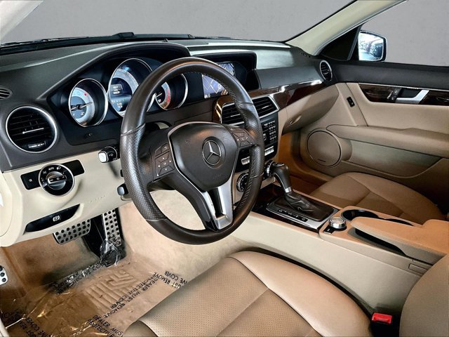 Used 2014 Mercedes-Benz C 250 Sedan image 14