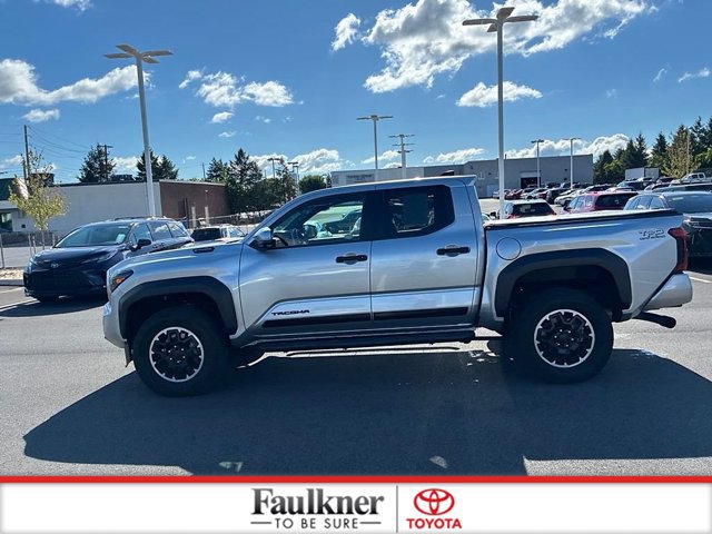 Certified 2024 Toyota Tacoma TRD Off-Road w/ TRD Off Road Premium Package AWD/4WD image 15