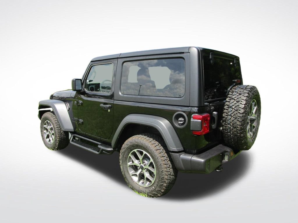 Used 2025 Jeep Wrangler Sport AWD/4WD image 4
