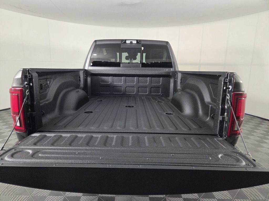New 2026 RAM 2500 Laramie AWD/4WD image 20
