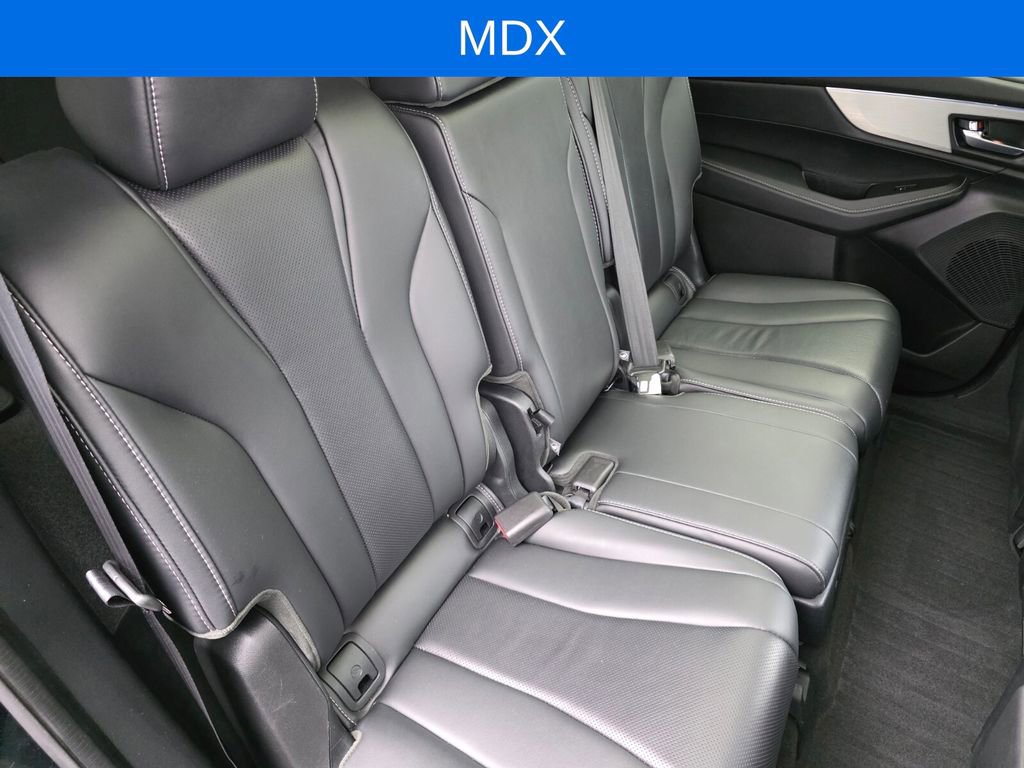 Used 2024 Acura MDX SH-AWD w/ Technology Package image 29