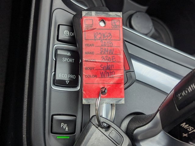 Used 2018 BMW 330e w/ Premium Package image 36