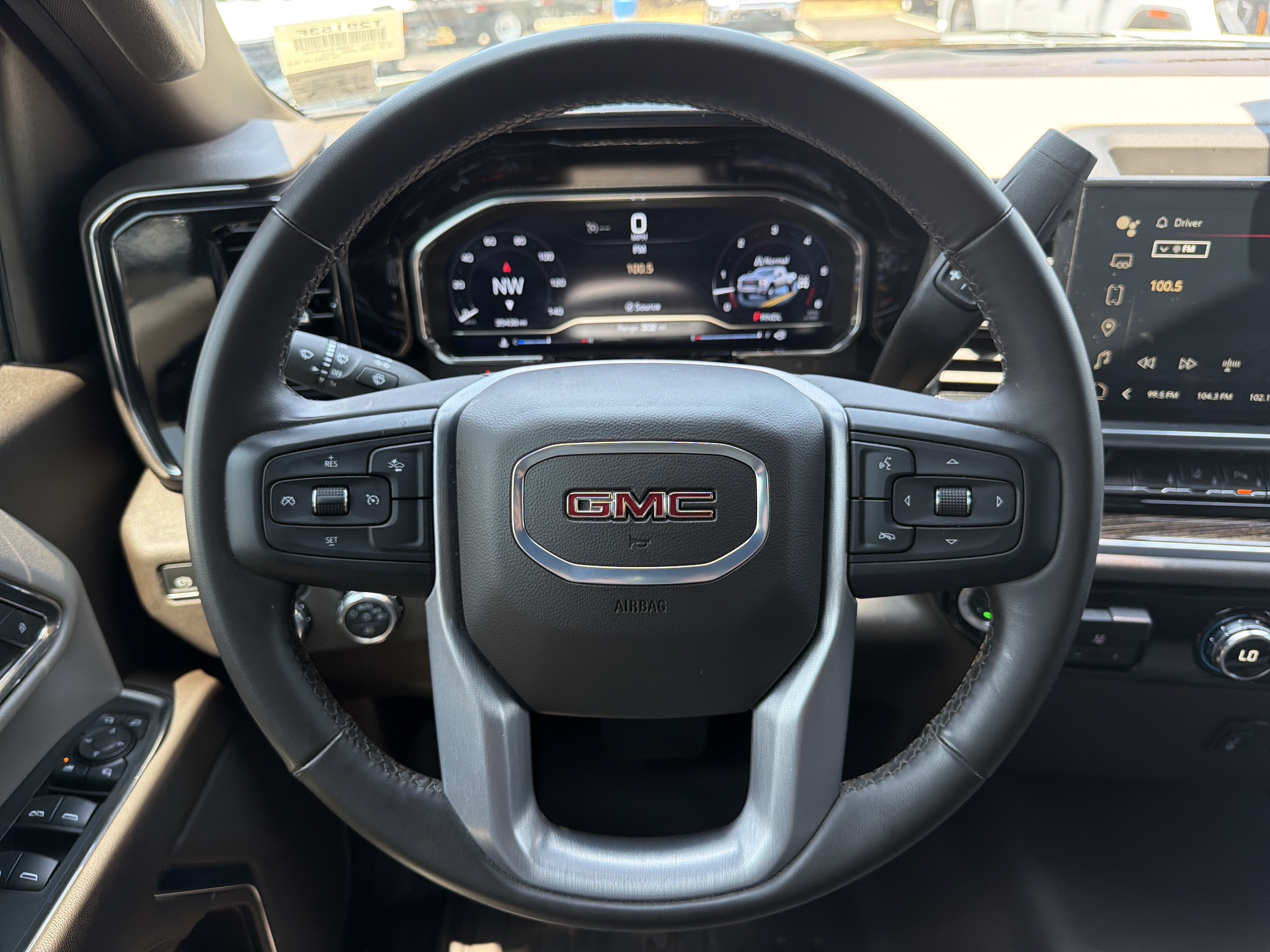 Used 2024 GMC Sierra 3500 SLE AWD/4WD image 18