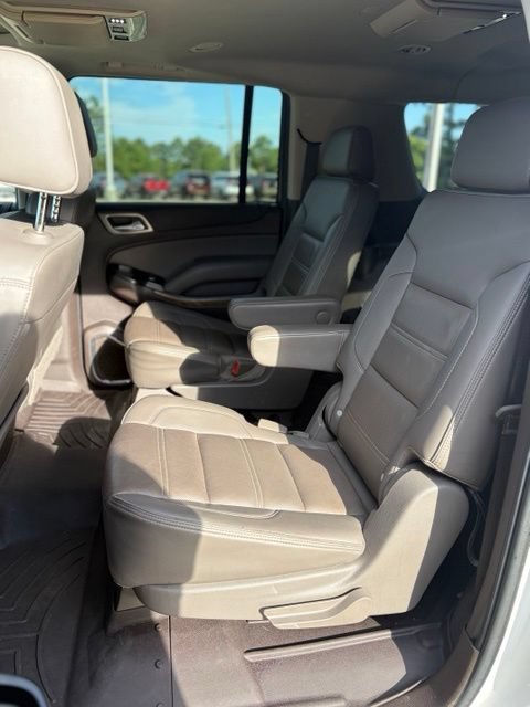 Used 2020 GMC Yukon XL Denali w/ Open Road Package RWD image 26