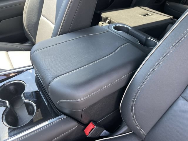 New 2026 Chevrolet Tahoe Premier w/ Sun And Tow Package AWD/4WD image 21