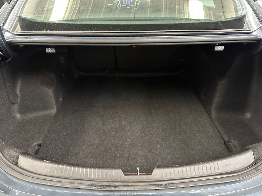 Used 2019 Chevrolet Malibu RS w/ LPO, Convenience Package 1 image 19