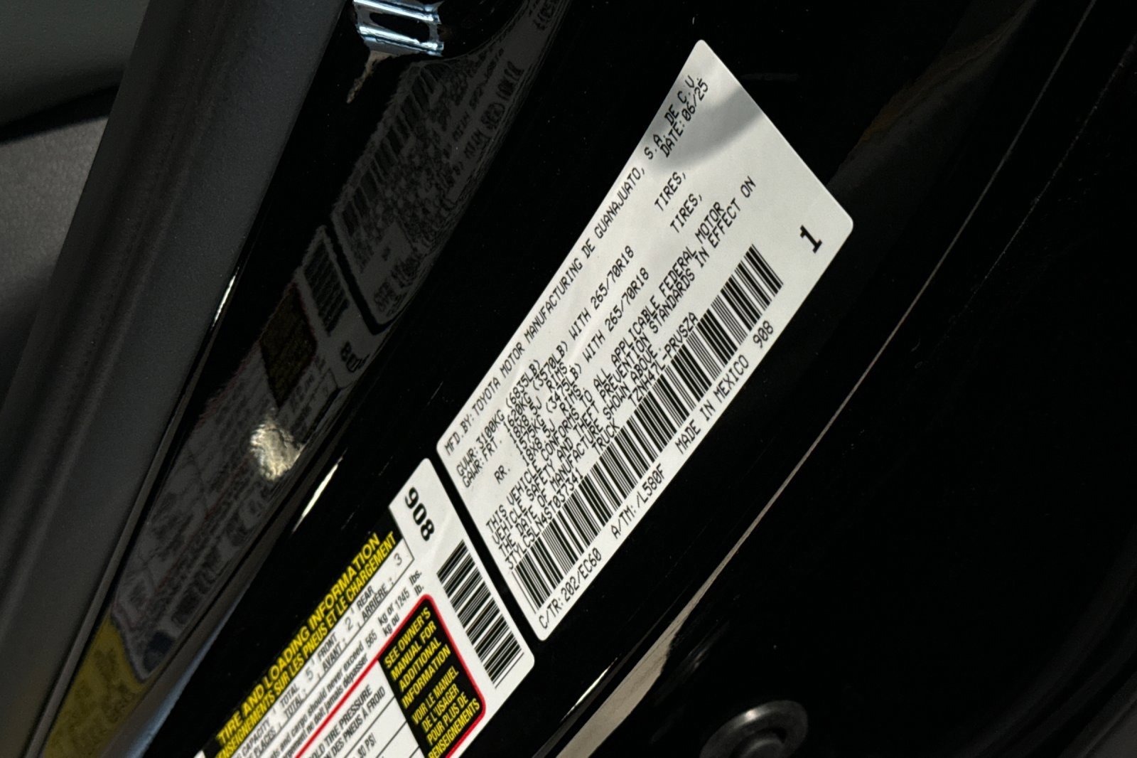 New 2025 Toyota Tacoma Trailhunter image 32