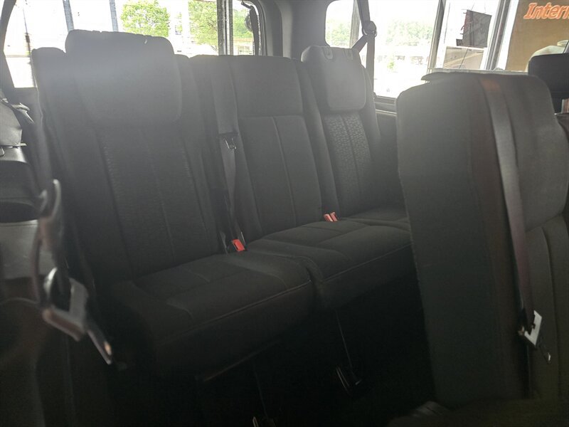 Used 2017 Ford Expedition EL XLT AWD/4WD image 22