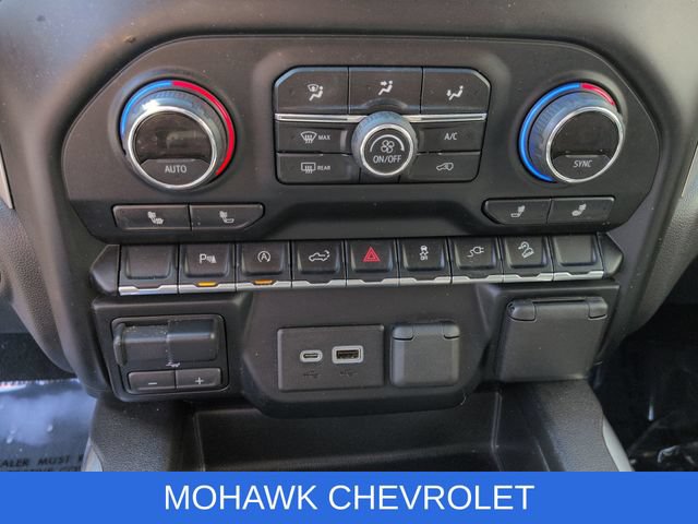 Used 2019 Chevrolet Silverado 1500 RST w/ All-Star Edition AWD/4WD image 18