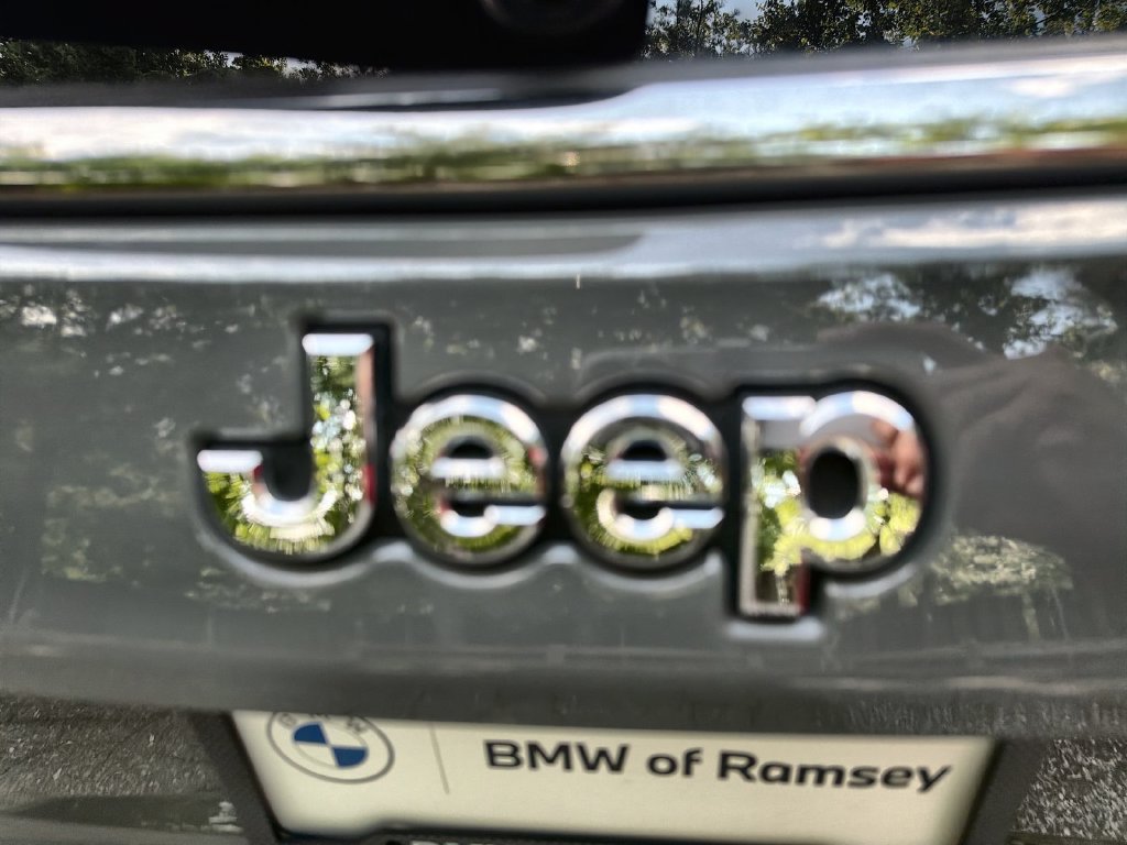 Used 2024 Jeep Compass Limited AWD/4WD image 15