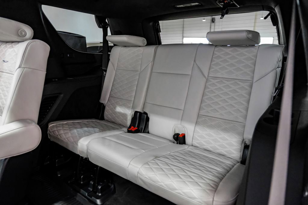 Used 2025 Cadillac Escalade Sport Platinum w/ LPO, Floor Liner Package image 40