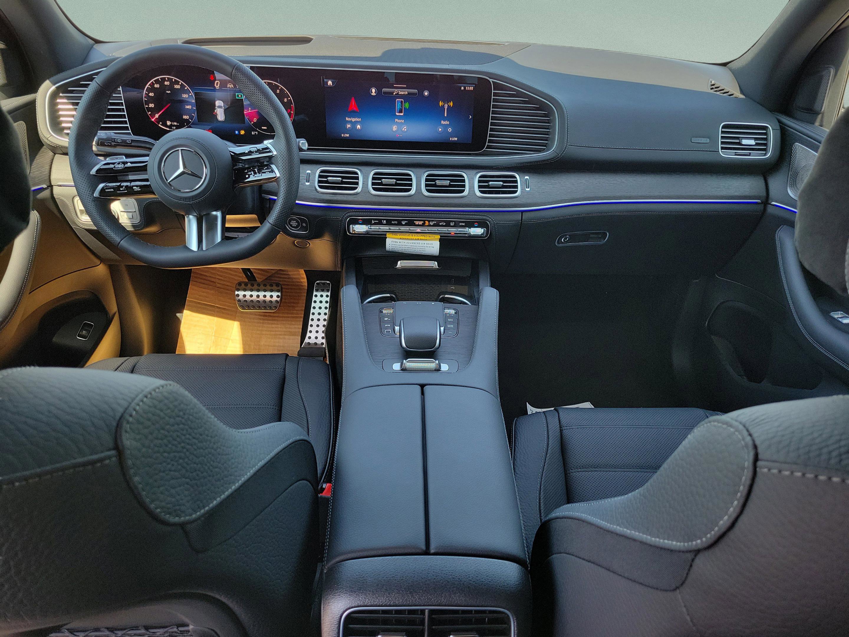 New 2026 Mercedes-Benz GLS 580 4MATIC image 11