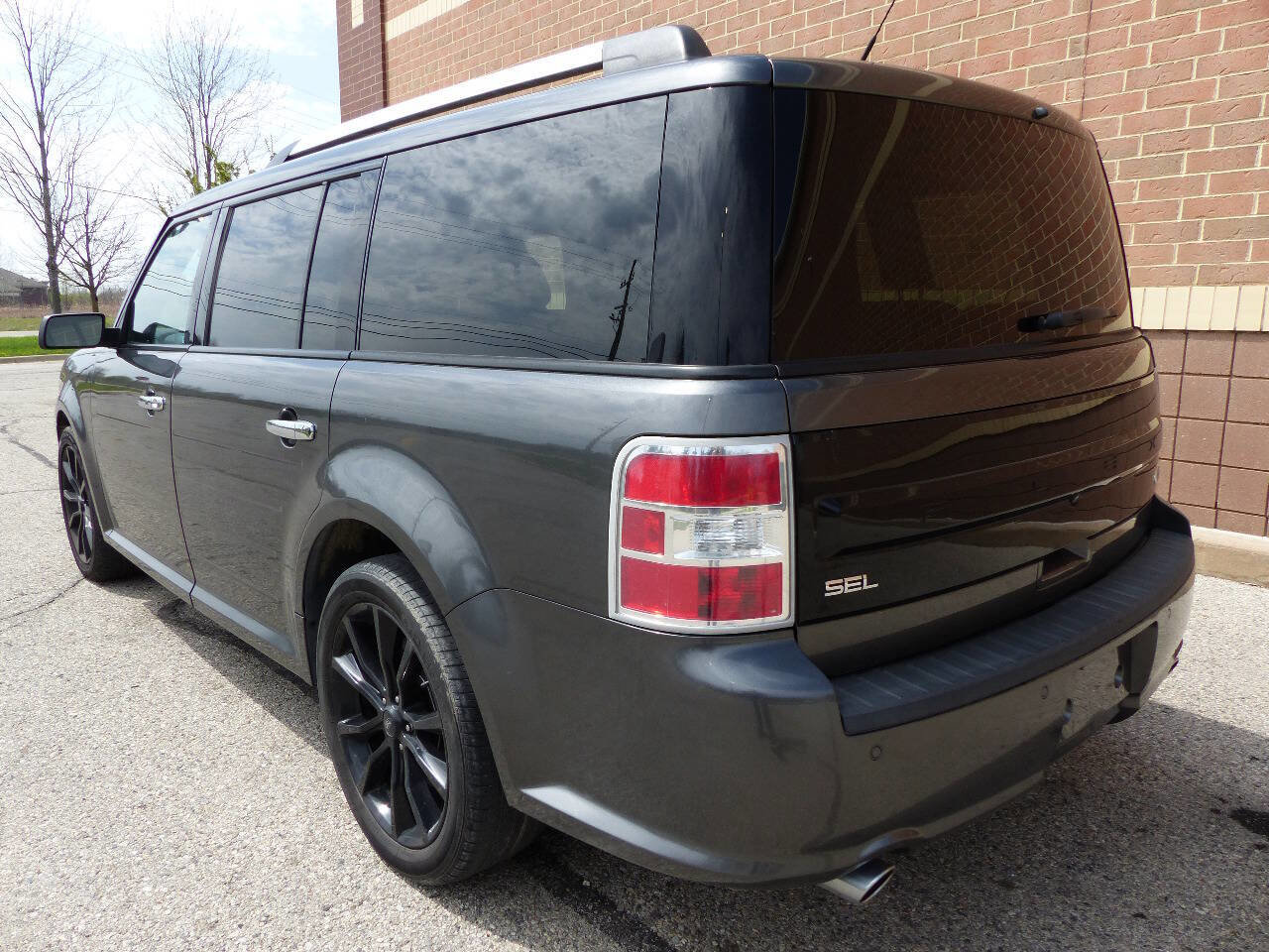 Used 2018 Ford Flex SEL FWD image 8