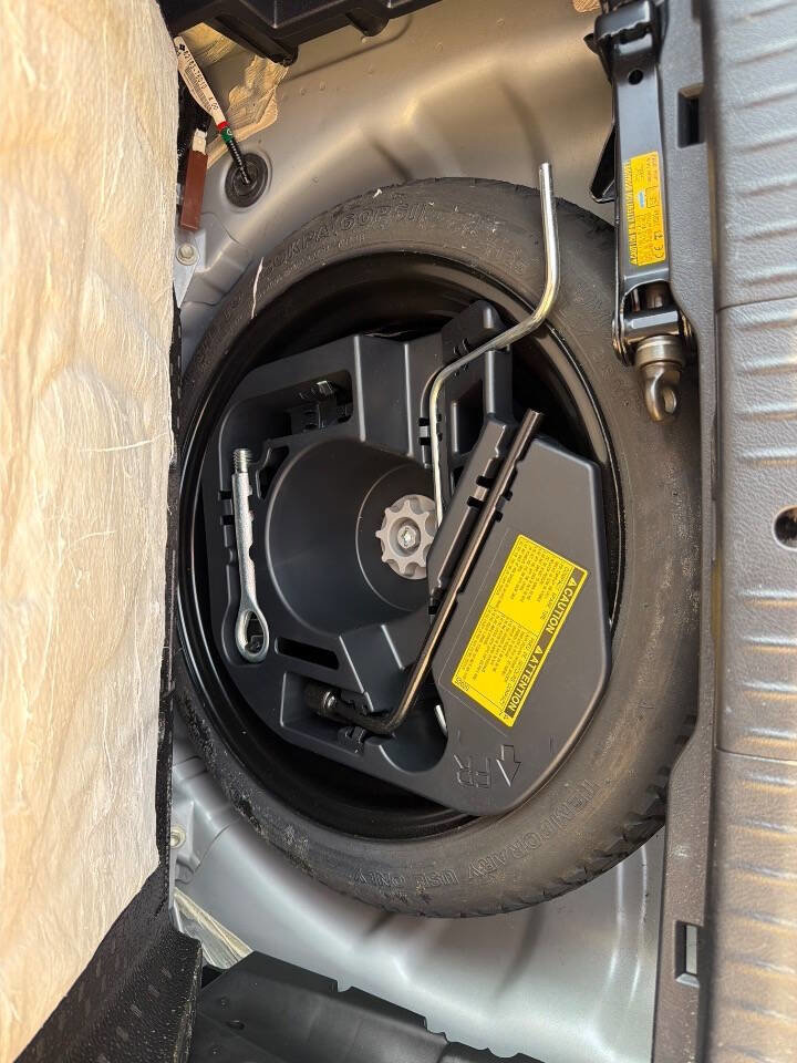 Used 2012 Lexus CT 200h Premium w/ Premium Audio Pkg image 25