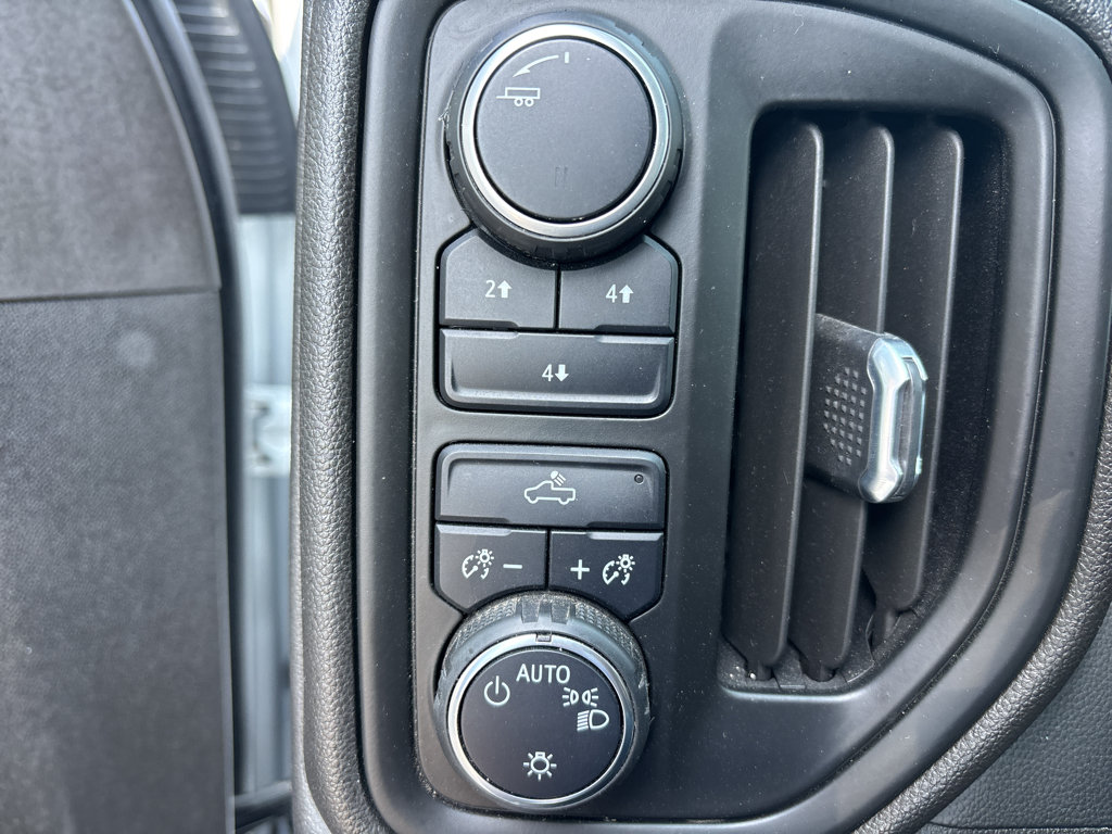 Used 2022 Chevrolet Silverado 2500 W/T w/ WT Fleet Convenience Package AWD/4WD image 23