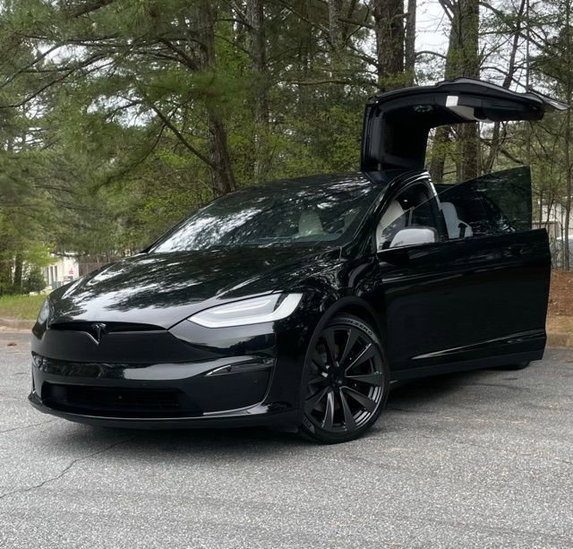 Used 2022 Tesla Model X Plaid image 14